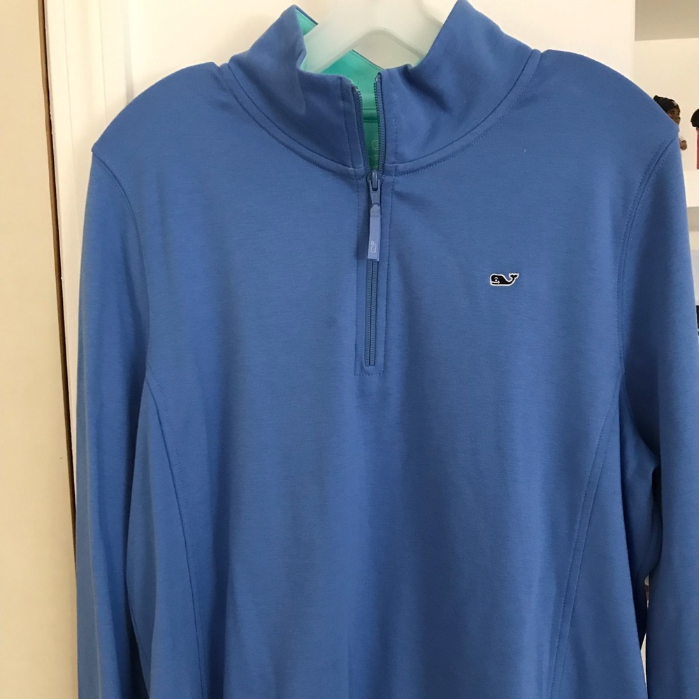 Vineyard Vines Pull Over!